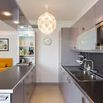 Martinez Area: Modern 3 Bedrooms W/ Terrace